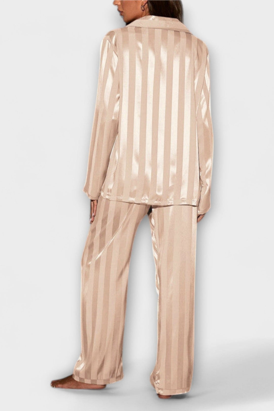 ローラ | ロングスリーブセット
